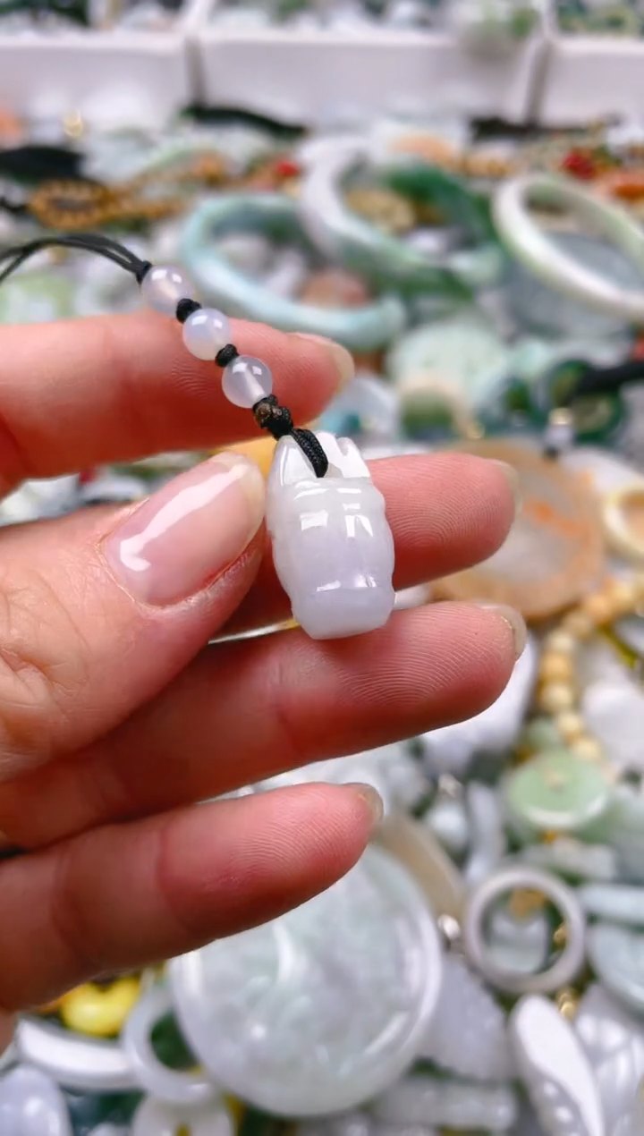 【闪购商品】翡翠颈饰未镶嵌/P/翡翠A货一图一物