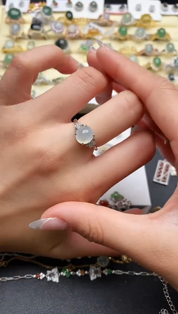 【闪购商品】翡翠戒指银S925镶嵌66666666+5