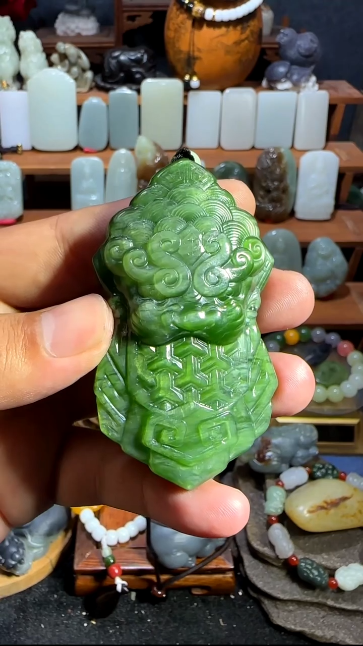 颈饰未镶嵌和田玉道*1