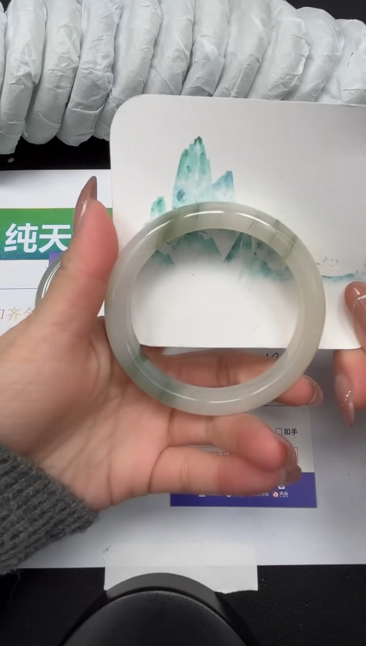 【闪购商品】石英质玉手镯未镶嵌141-59.8