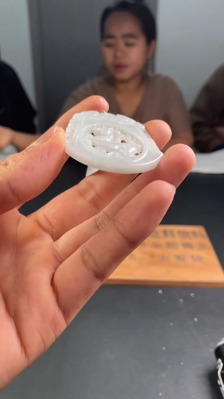 【闪购商品】定制翡翠未镶嵌定制孤品