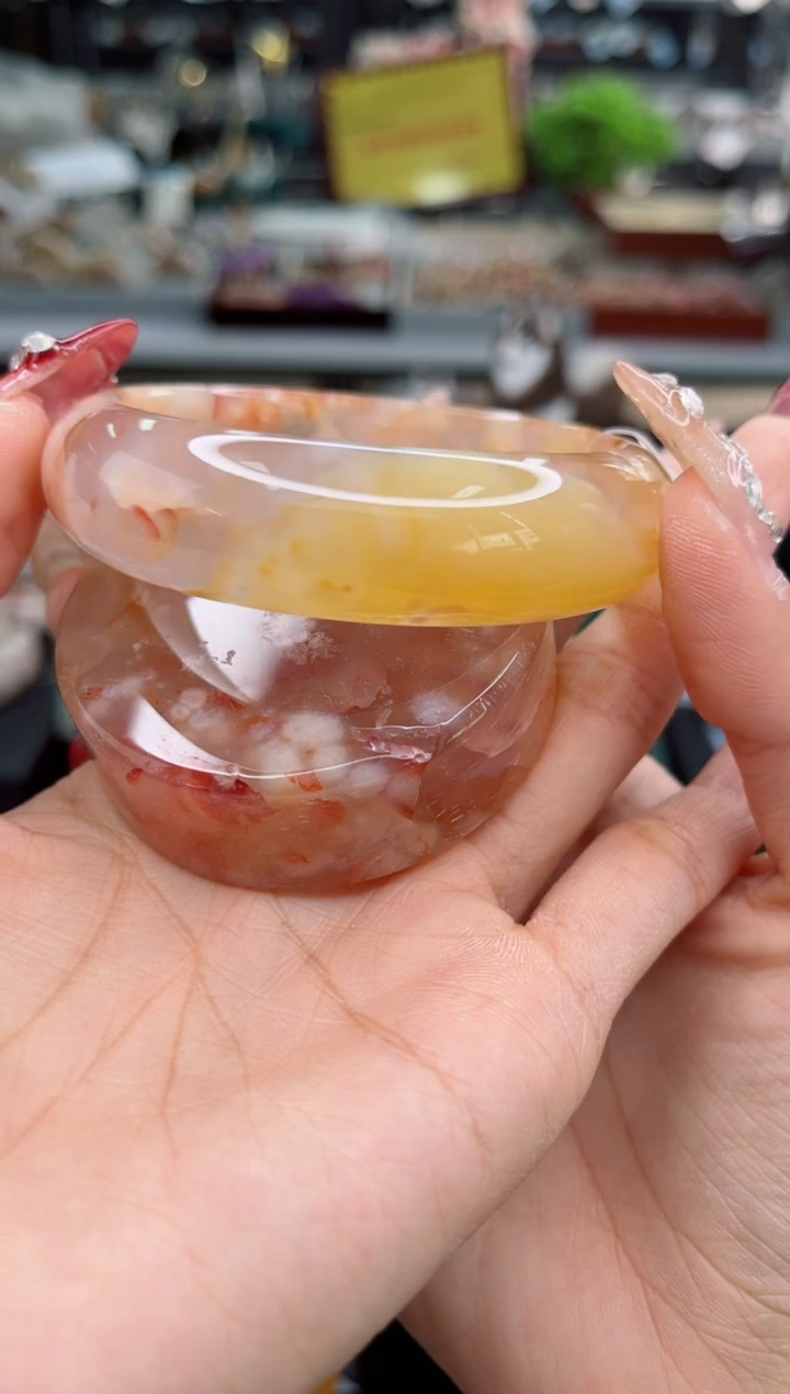 【闪购商品】石英质玉手镯未镶嵌61圈口（赠品镯心）6658123