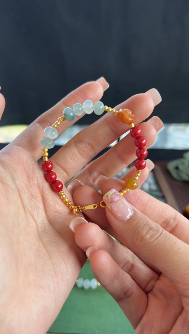 【闪购商品】翡翠手串未镶嵌206买断