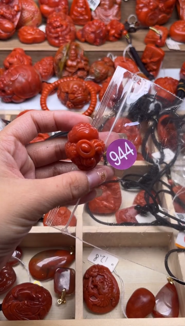 【闪购商品】南红玛瑙珠宝奇石未镶嵌944