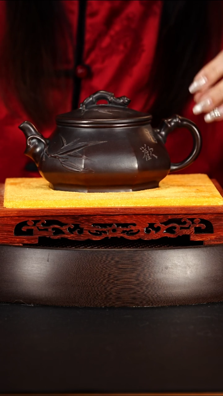 茶壶紫砂宜兴紫砂壶龙山古乌泥柴烧八方竹节360cc