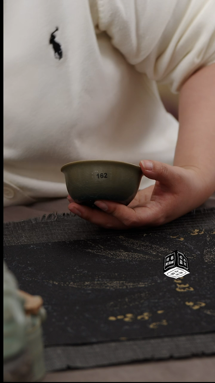 【闪购商品】杯柴烧鸡缸杯、、、、、、