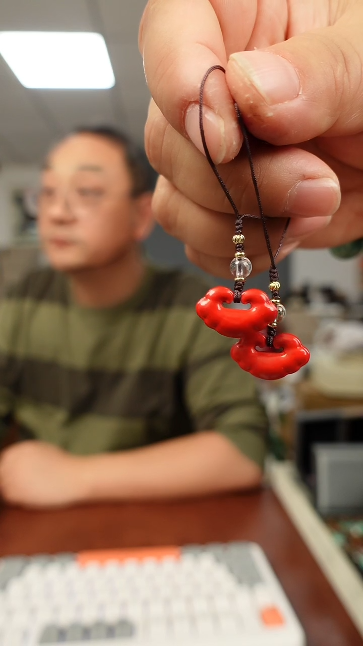 无非金属莎体  挂件    