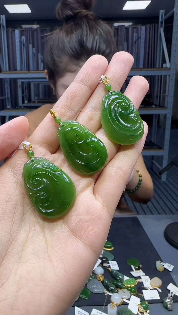 和田玉未镶嵌挂件多样性发货拍一发一
