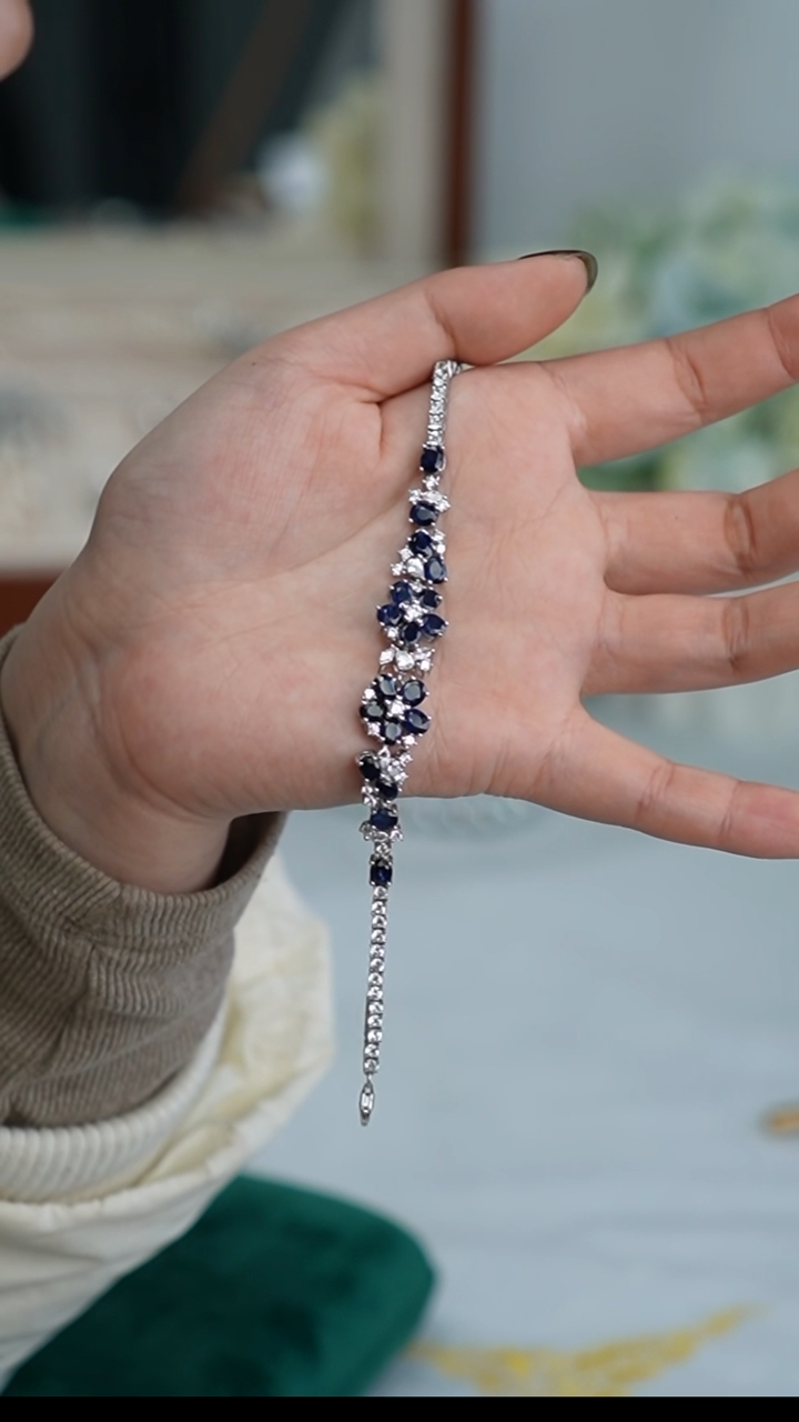 【闪购商品】蓝宝石手链银S925镶嵌手链