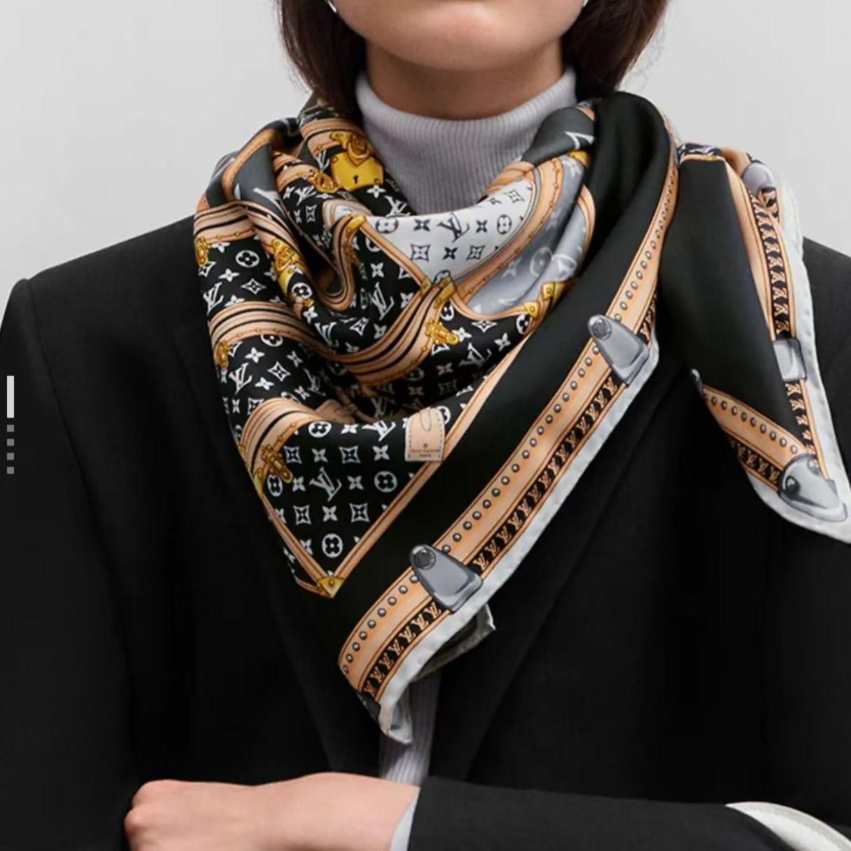 99新 LouisVuitton/路易威登 海囤/LV丝巾/90*90/nu19251
