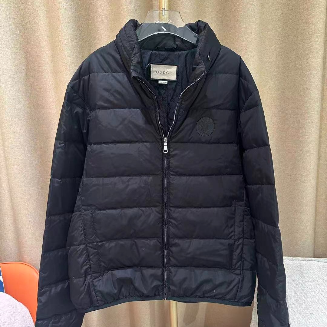 99新 GUCCI/古驰 黑色羽绒服  52码