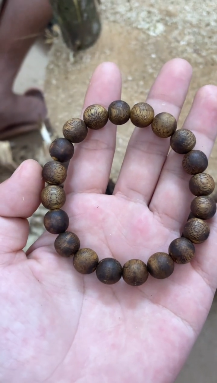 沉香手串棋楠沉香手串 多样性发货1串乌身