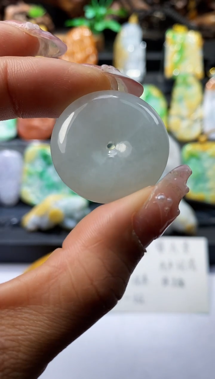 【闪购商品】翡翠颈饰未镶嵌翡翠A货