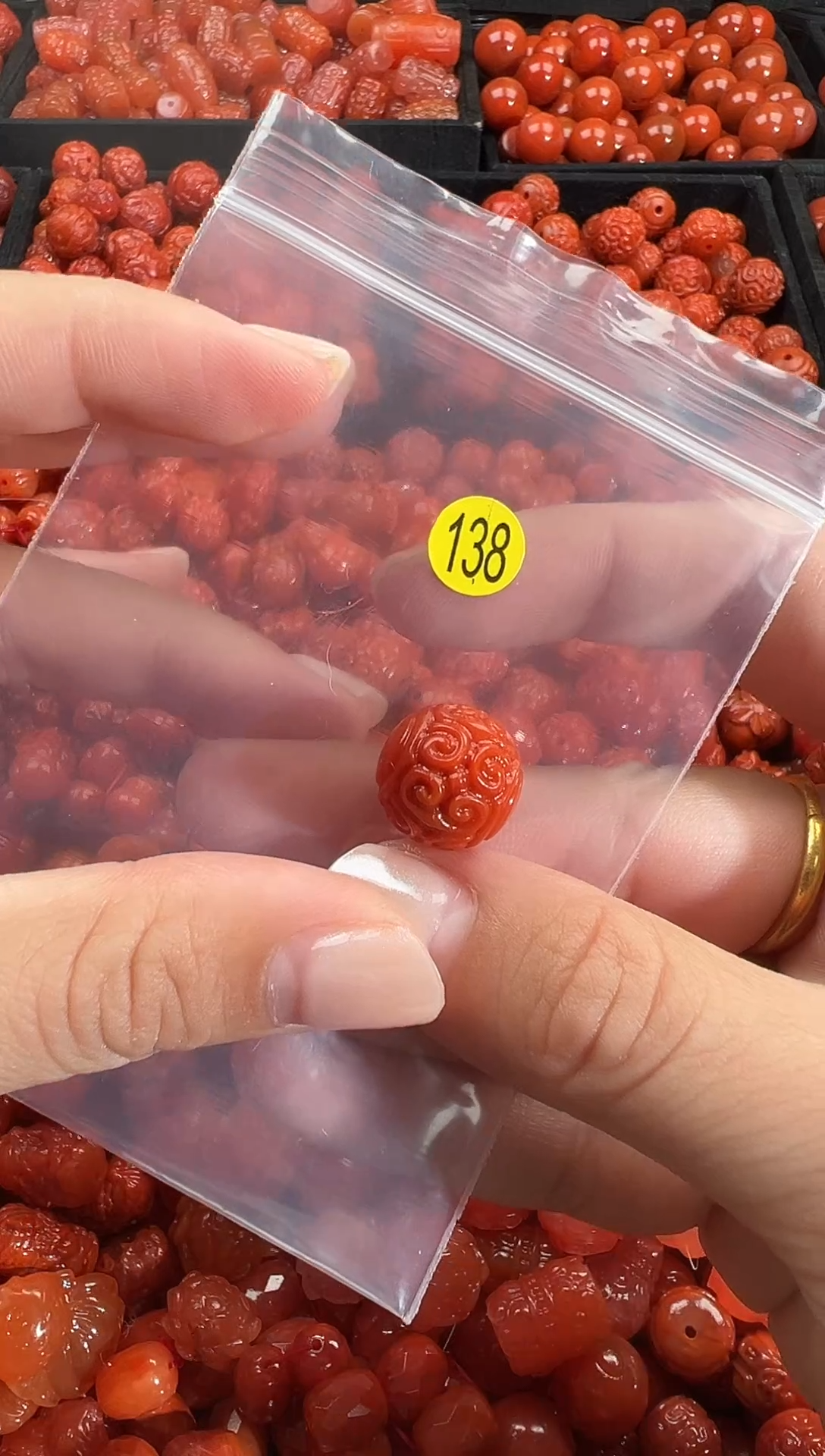 颈饰未镶嵌南红玛瑙1