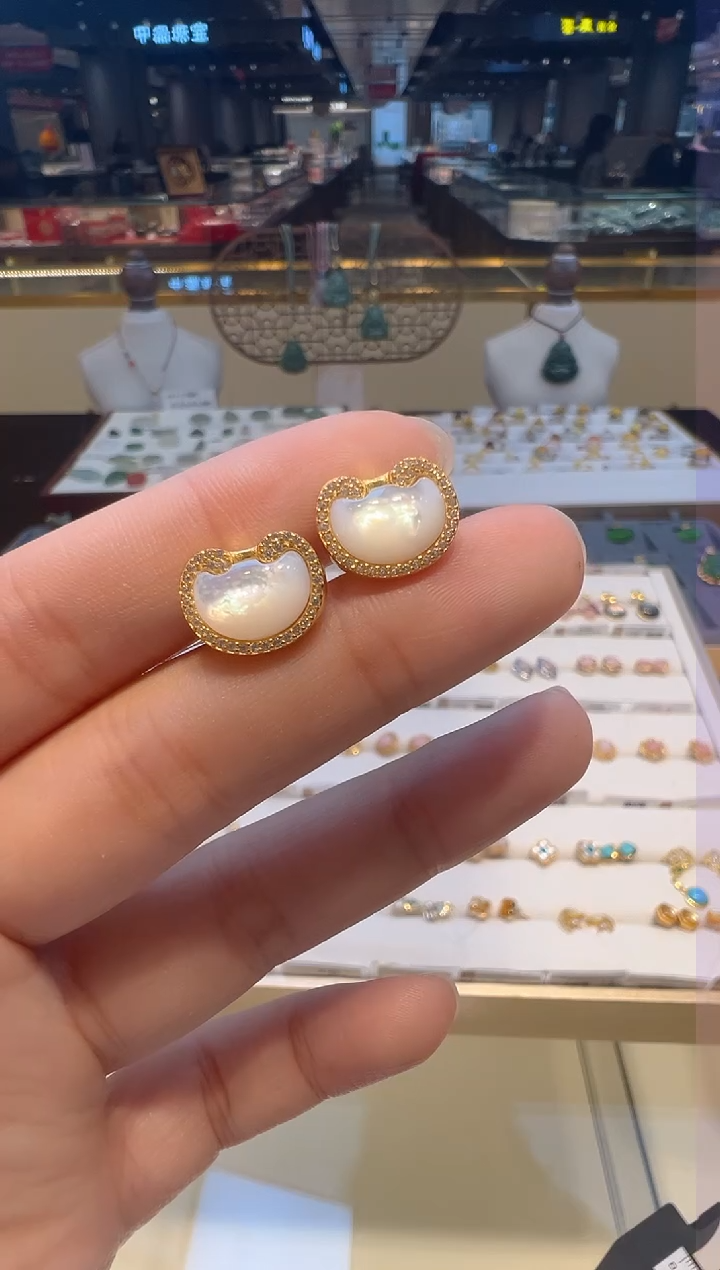 【闪购商品】贝壳（贝母）耳饰银S925镶嵌62