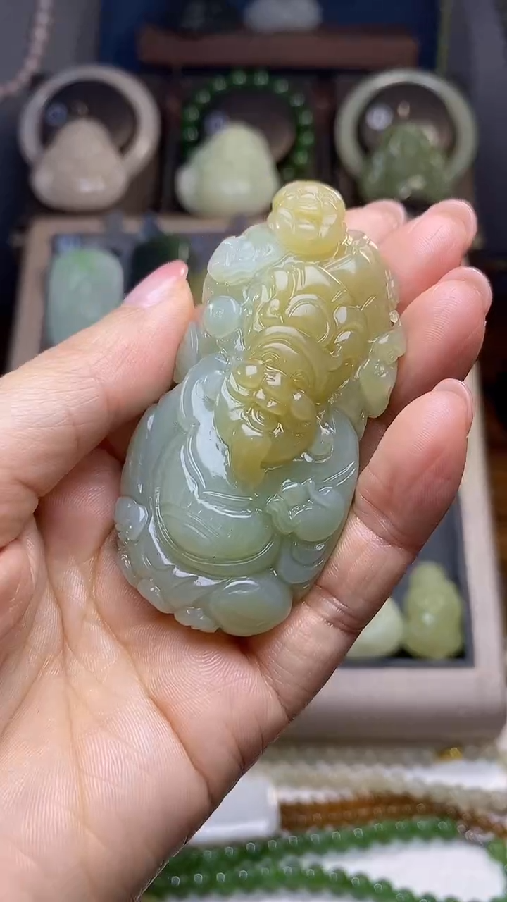 【闪购商品】和田玉颈饰未镶嵌财神把件