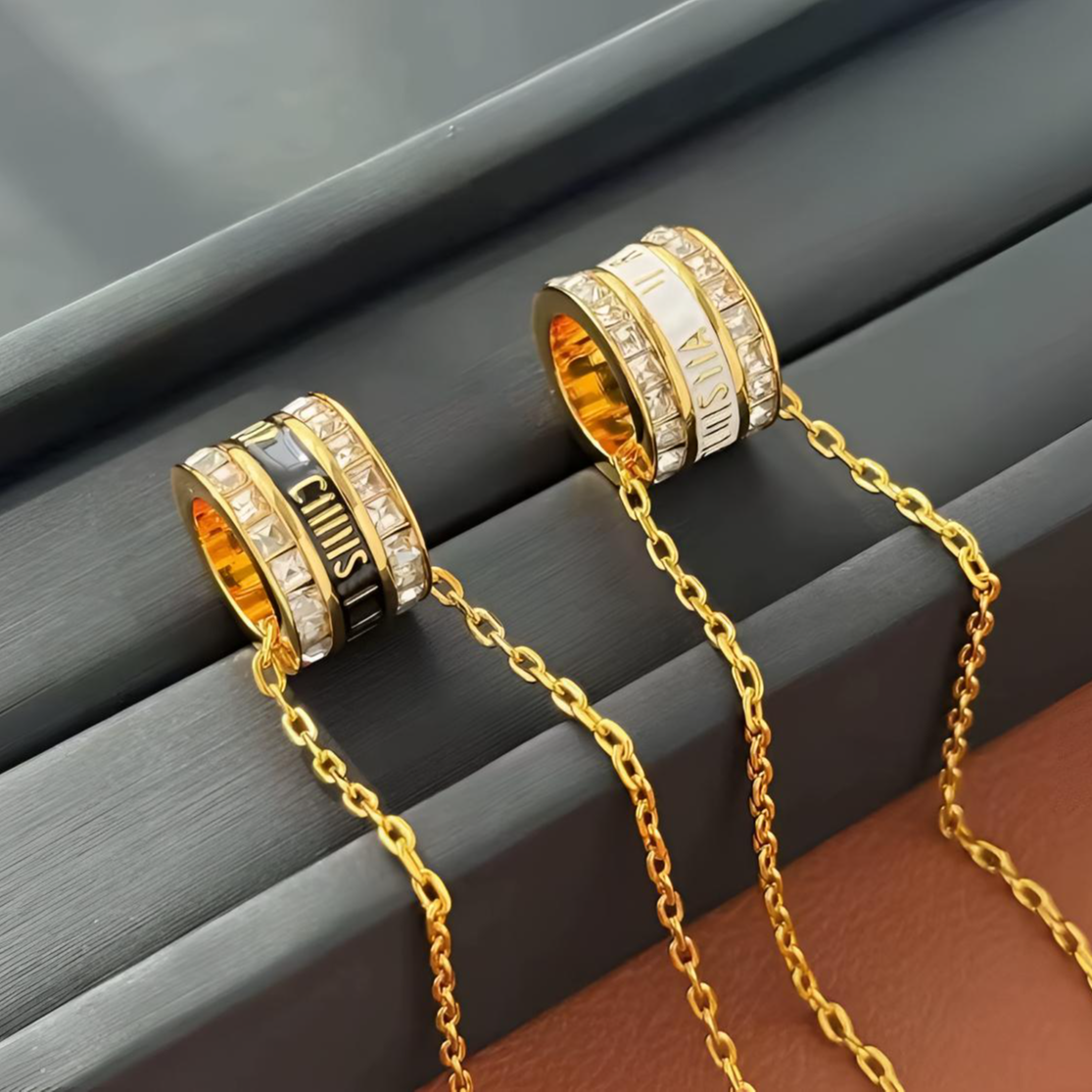 合金吊坠 D家新款项链高级轻奢合金排钻项链