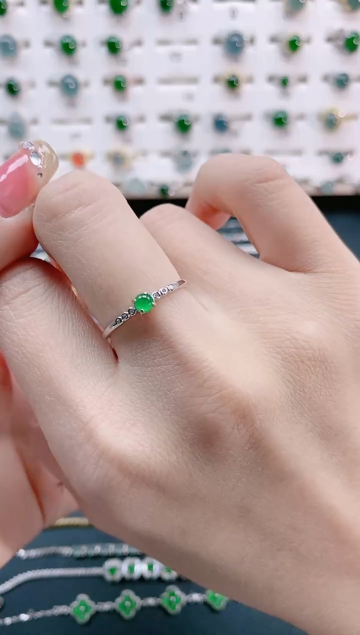 【闪购商品】翡翠戒指银S925镶嵌天然翡翠