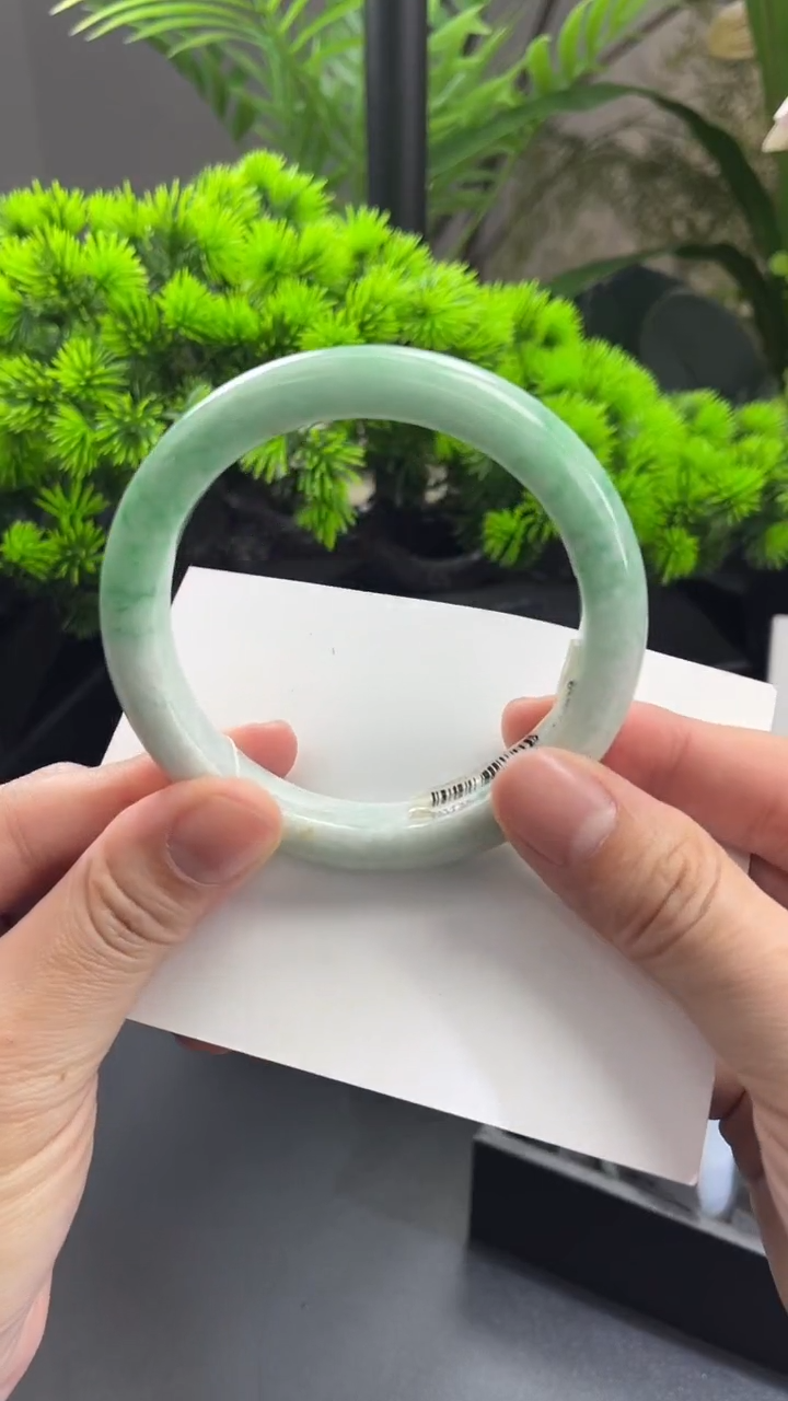 【闪购商品】翡翠手镯未镶嵌59正圈