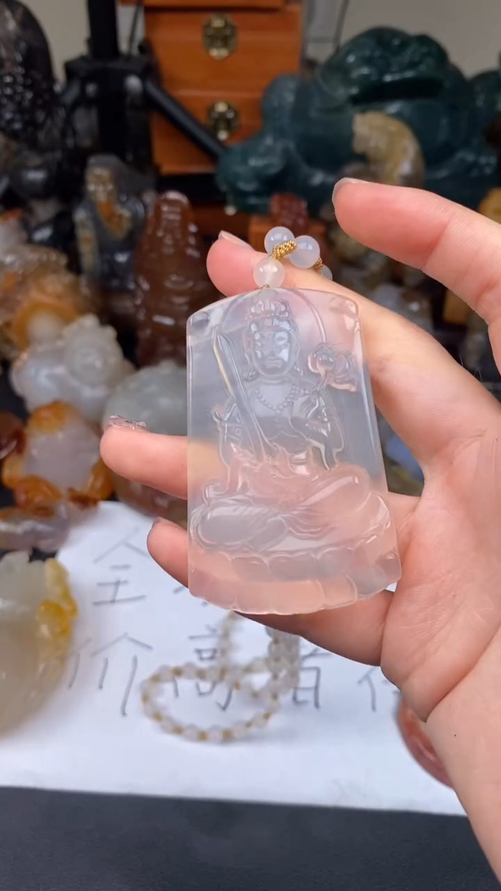 玛瑙/玉髓颈饰未镶嵌AA