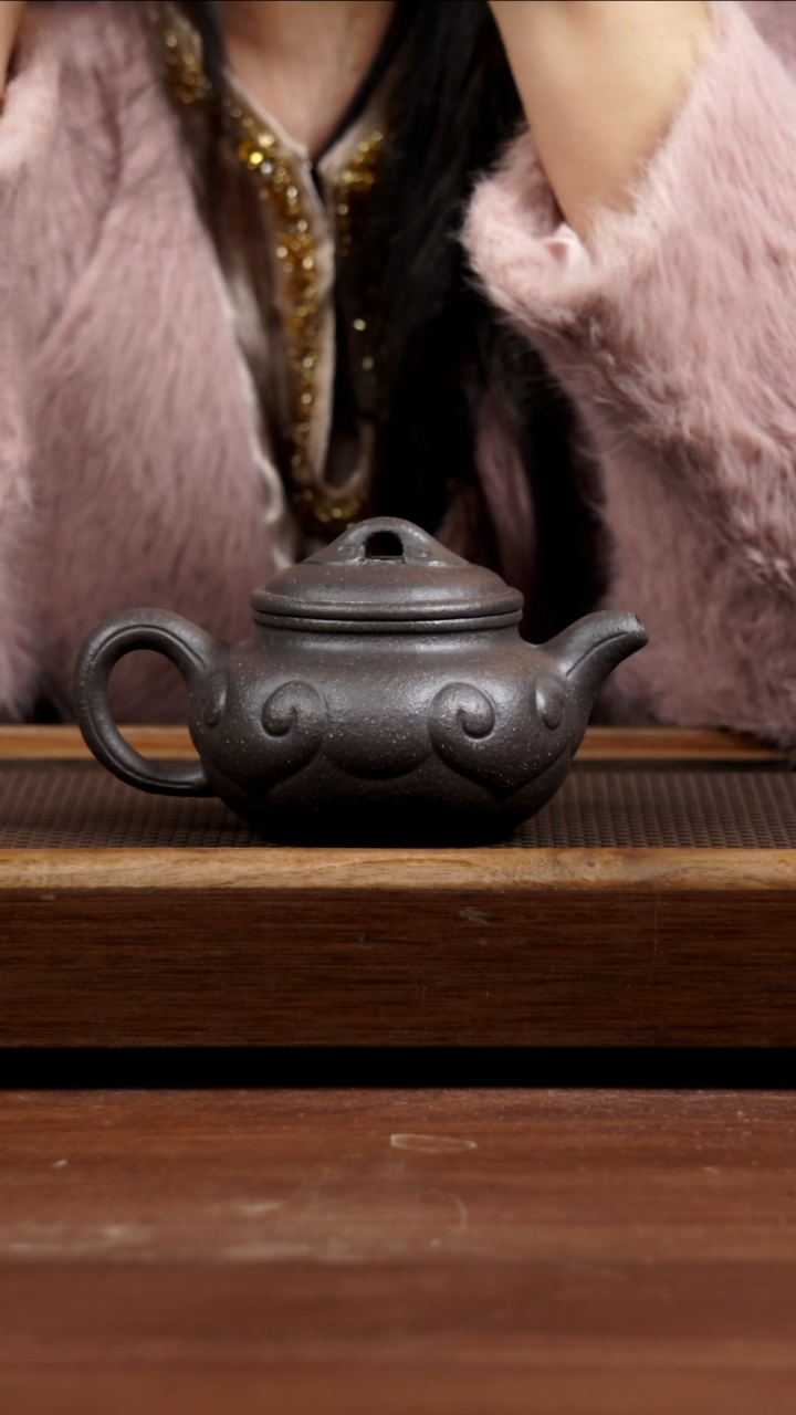 【闪购商品】紫砂茶壶8目粗砂天青仿古如意300CC