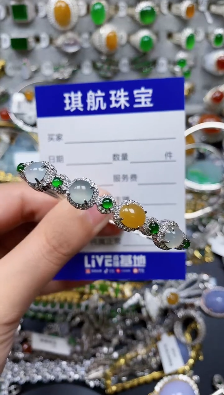 【闪购商品】翡翠手镯银S925镶嵌0079