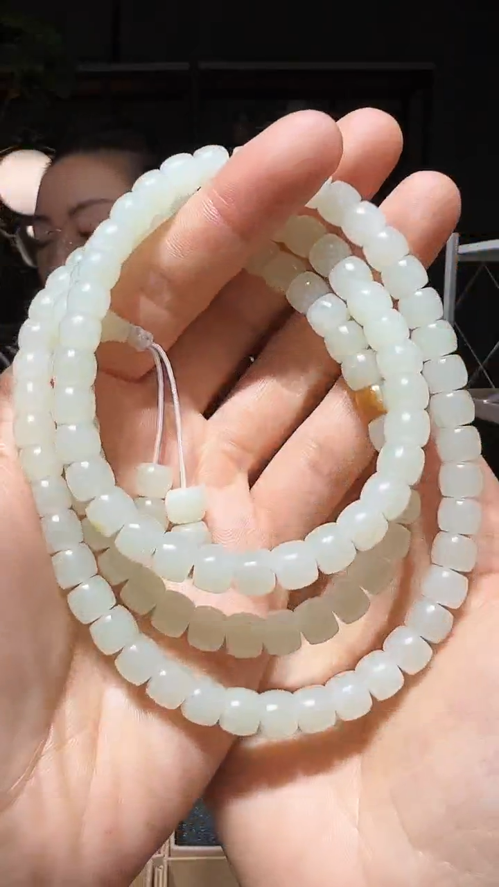 【闪购商品】和田玉手串未镶嵌8+直切108
