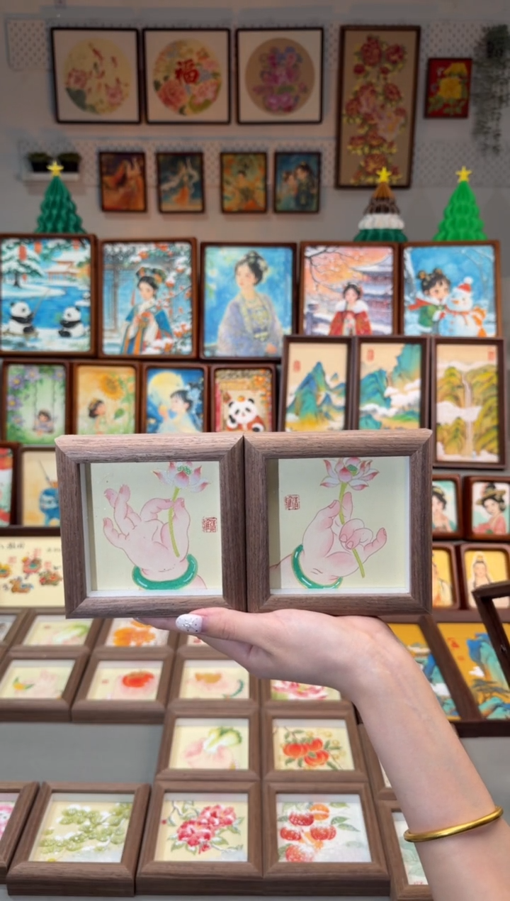 国画莲花小手一对 手绘国画12