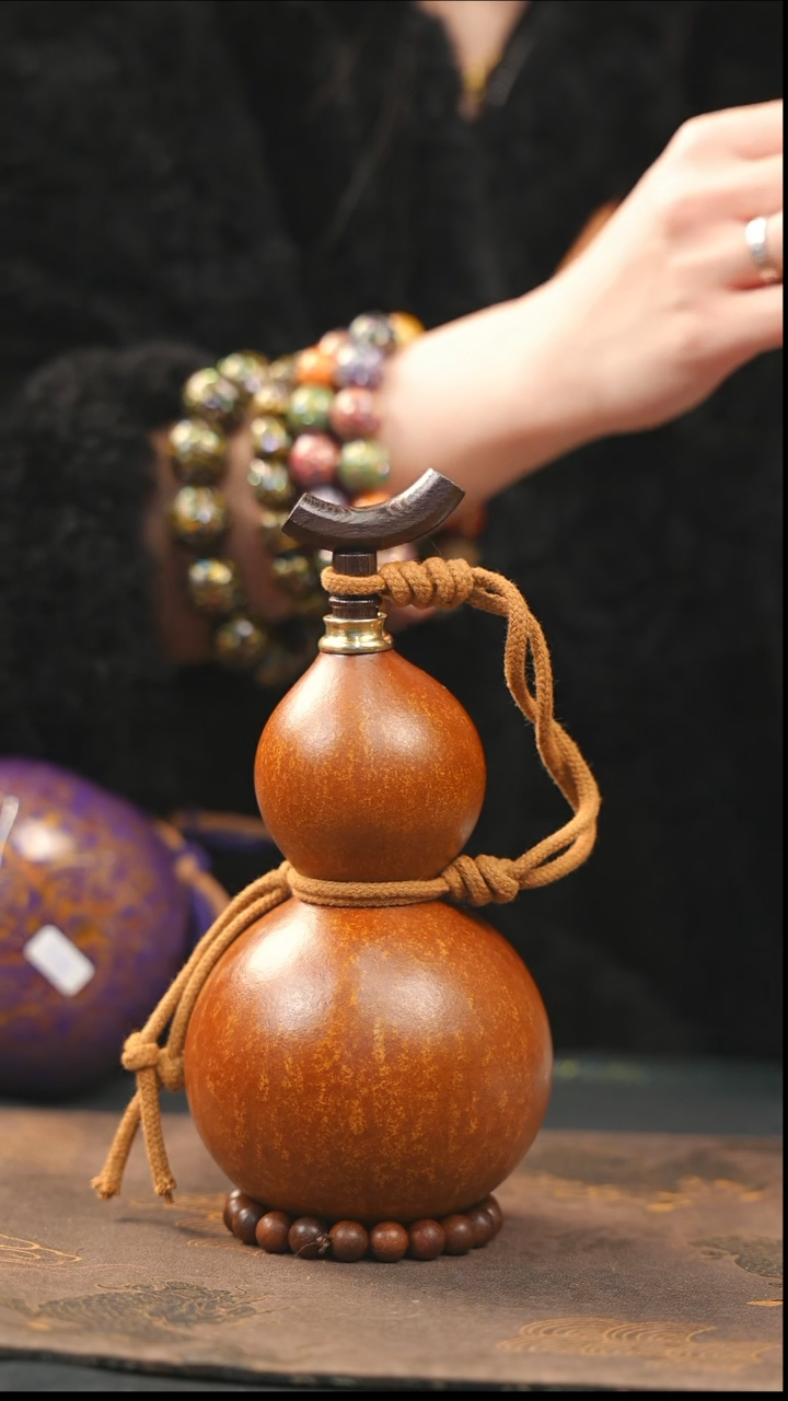 【闪购商品】XL109大漆酒葫芦不包手串及旋转底座