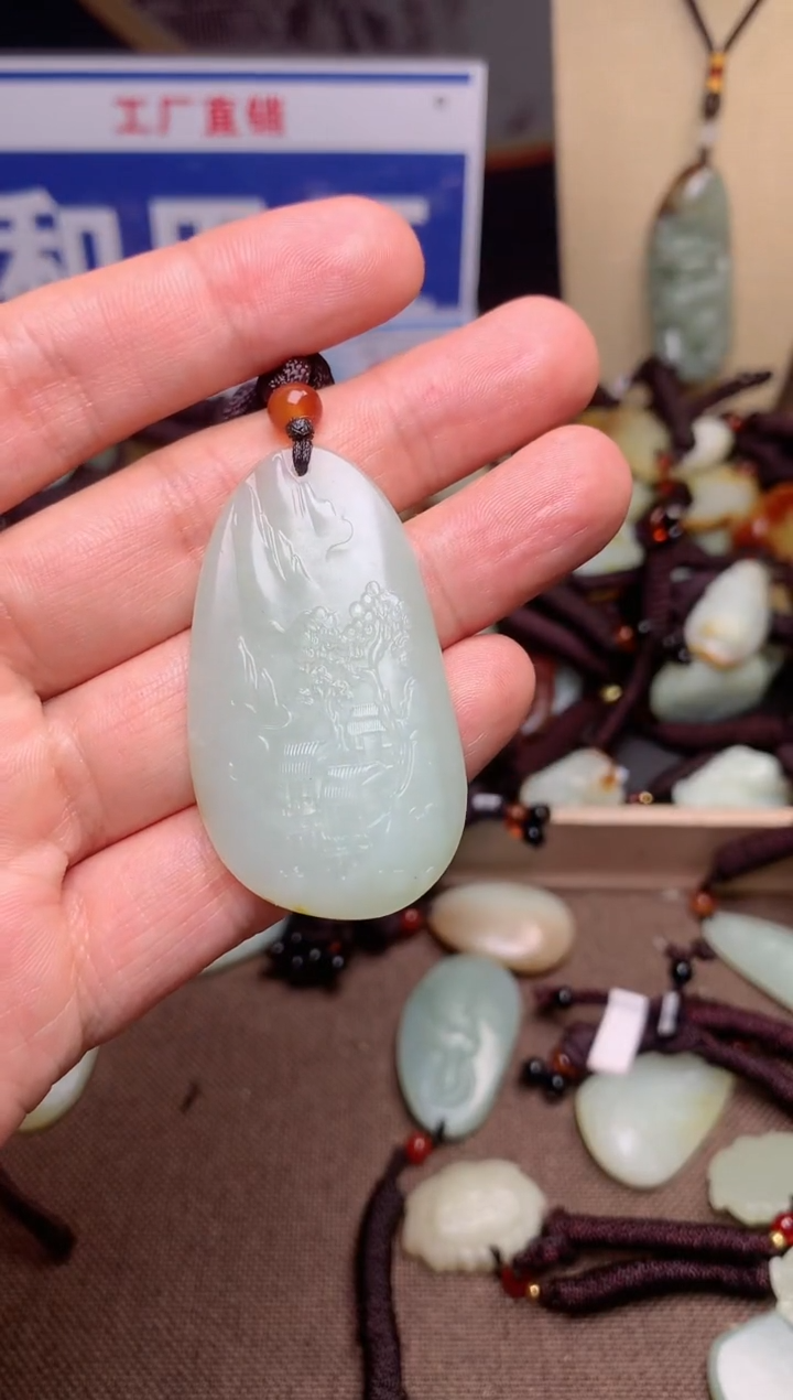 【闪购商品】和田玉颈饰未镶嵌1