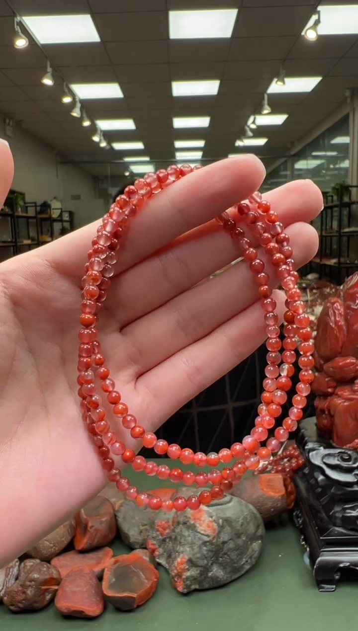 【闪购商品】南红玛瑙手链未镶嵌多圈手串一条约4mm 多样性发货