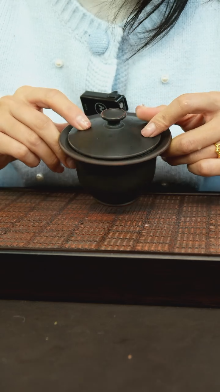 【闪购商品】 盖   碗    1 5 0   cm