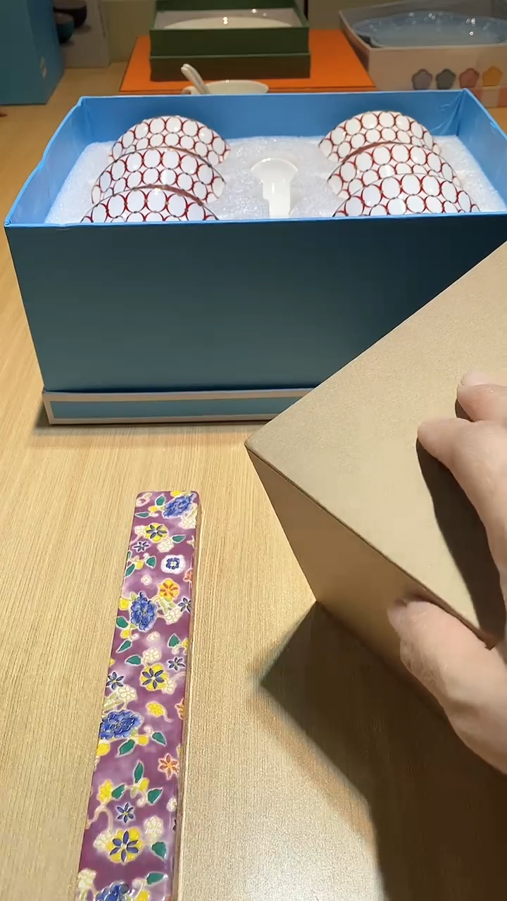 【闪购商品】瓷片锅碗瓢盆一件不剩