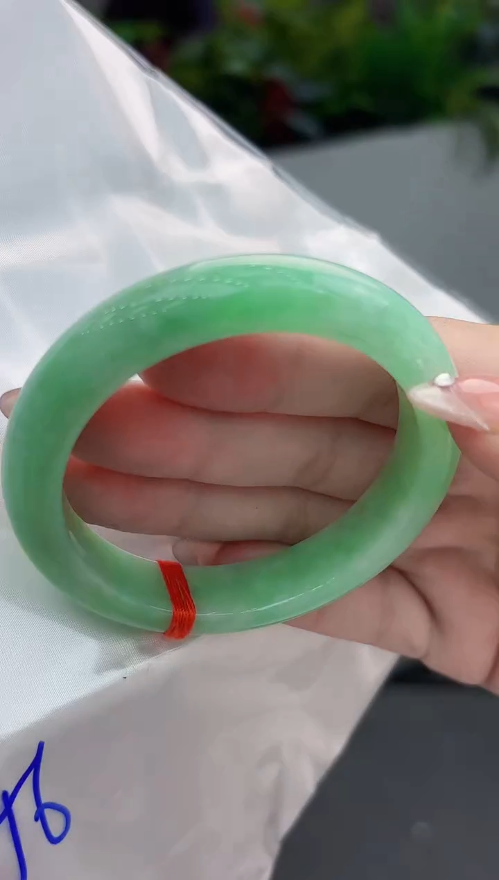 【闪购商品】翡翠手镯未镶嵌翡翠手镯