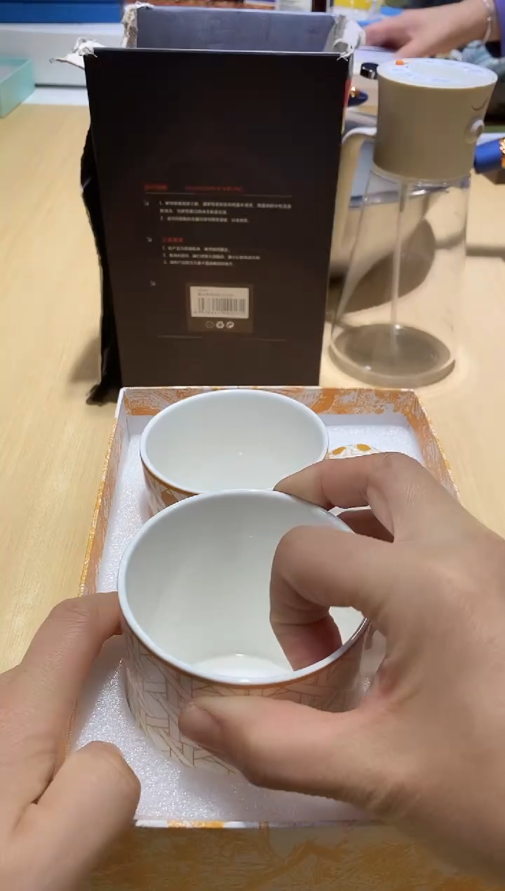 瓷片生活的本意就是开心@@1