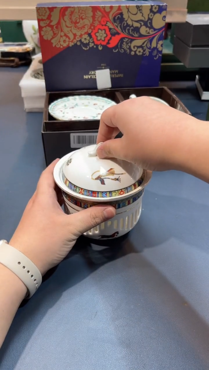 【闪购商品】碗HT121全场正品，京东包邮