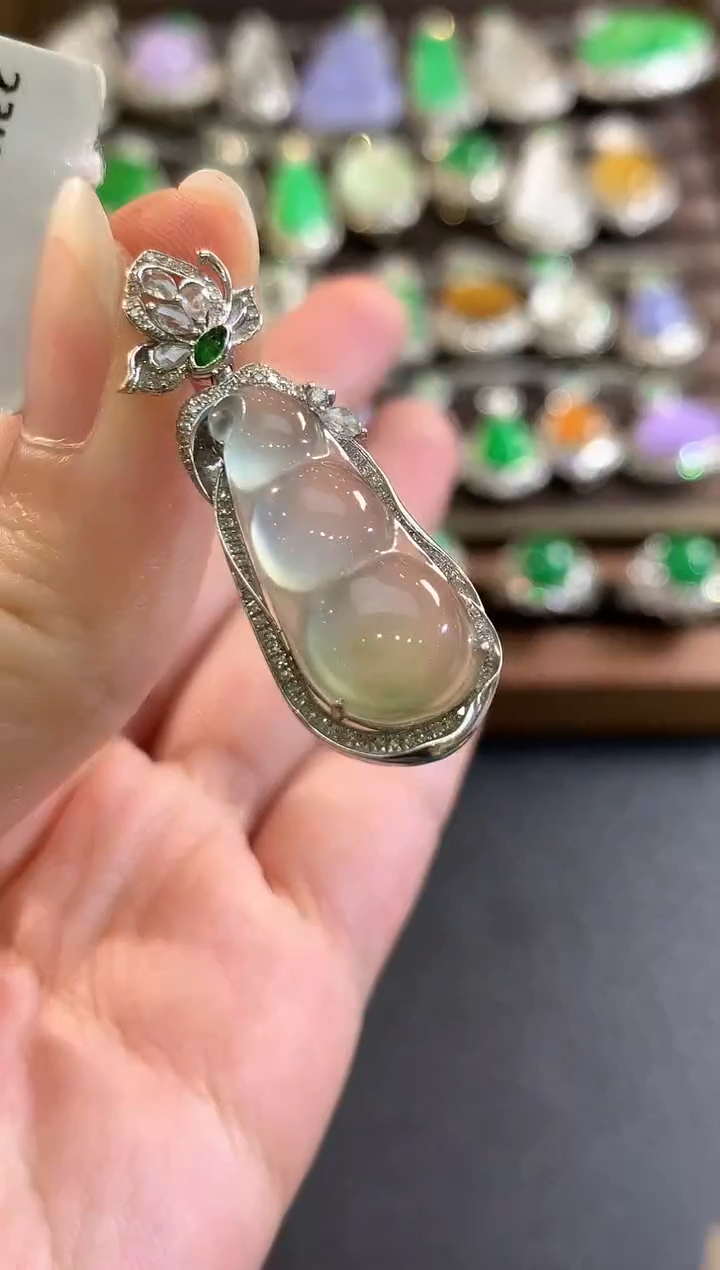 吊坠(不含链)18K金镶嵌翡翠d120    