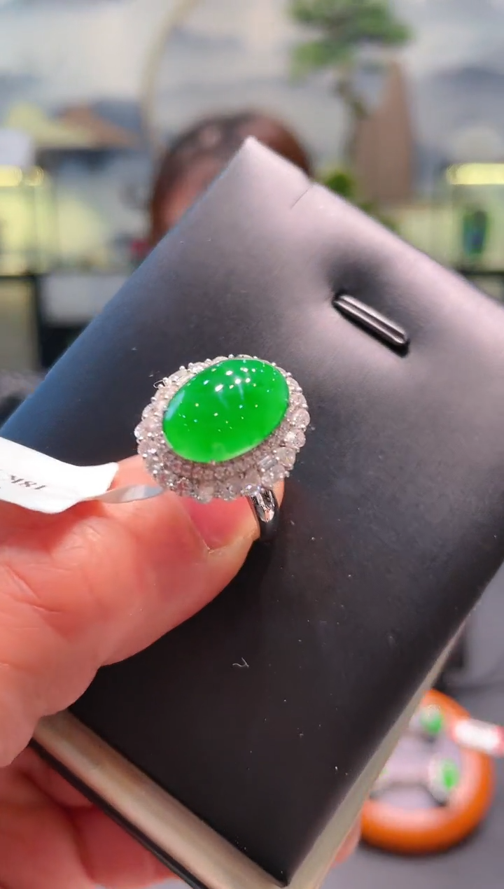 【闪购商品】翡翠颈饰18K金镶嵌A68两用