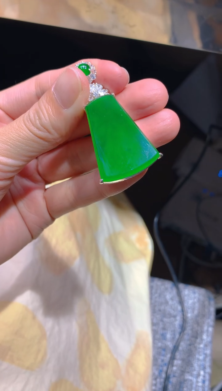 【闪购商品】定制翡翠未镶嵌88多样性发货(发其一）