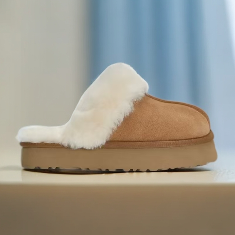 【3c'm星拖】桑坡2025款内里羊毛一体通勤时尚保暖加厚休闲雪地拖