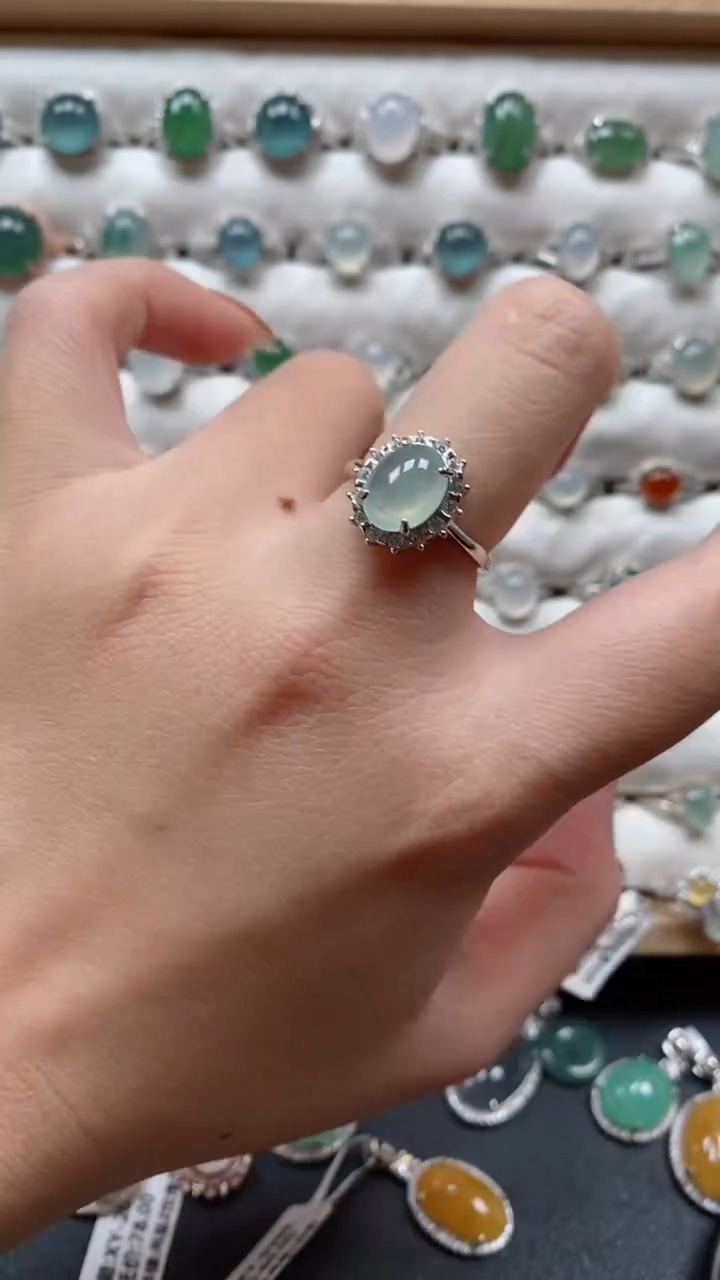 【闪购商品】翡翠戒指银S925镶嵌一物一证一礼盒52