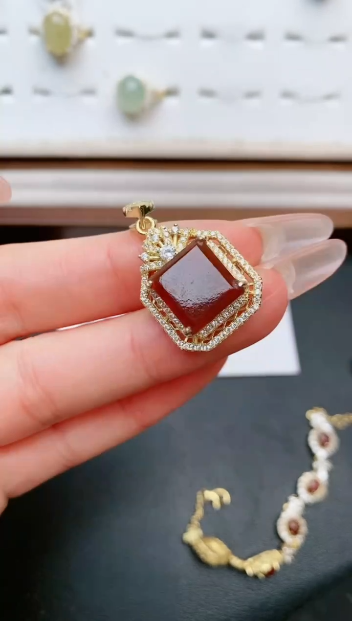 【闪购商品】翡翠戒指银S925镶嵌.....