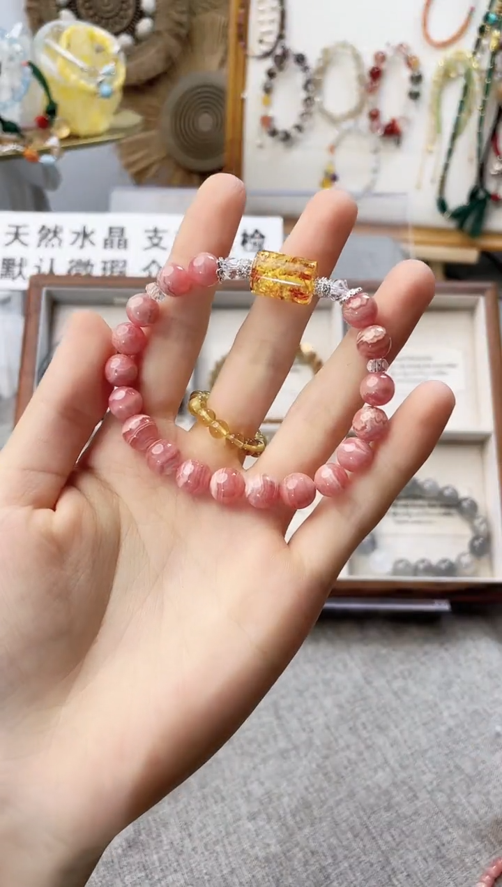 未镶嵌手链水晶T****?红纹石手串