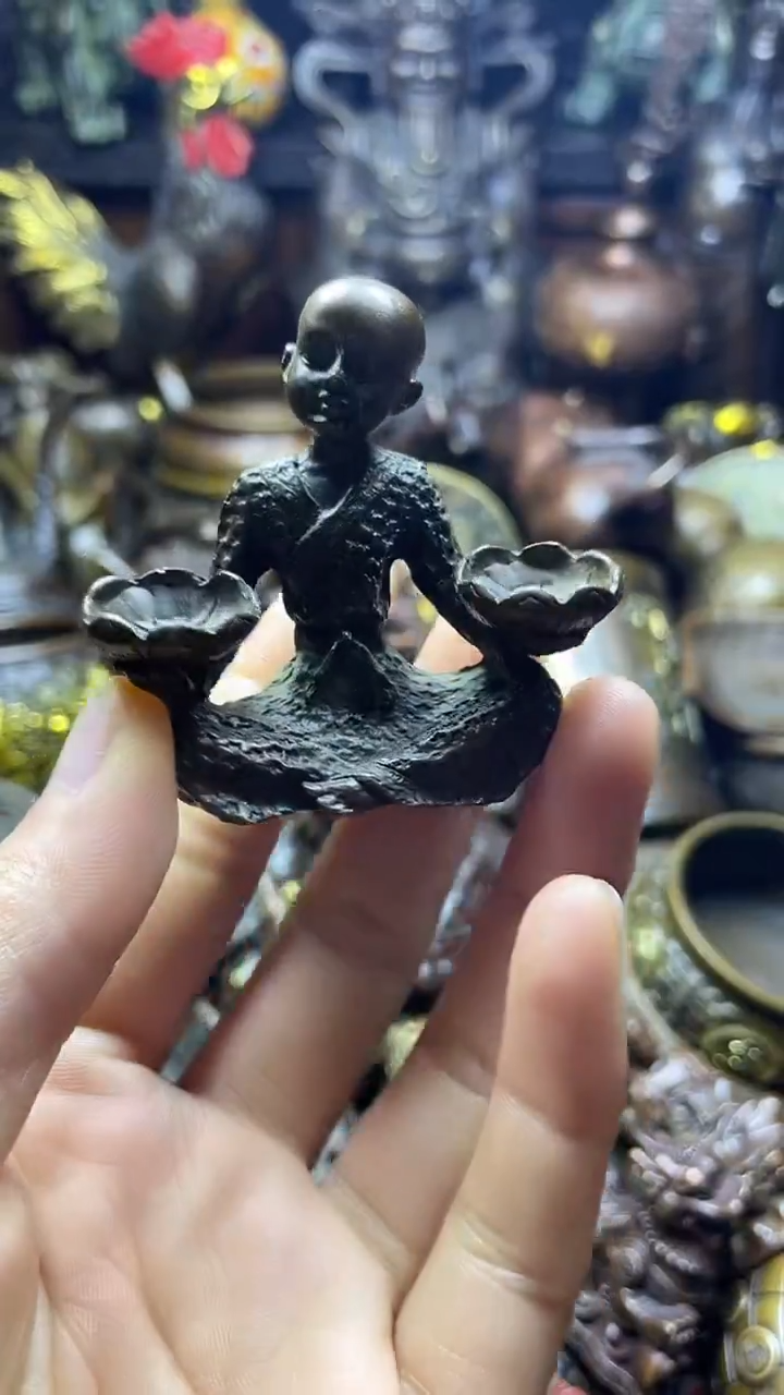 闪购链接，点击下单，有运费险，铜摆件