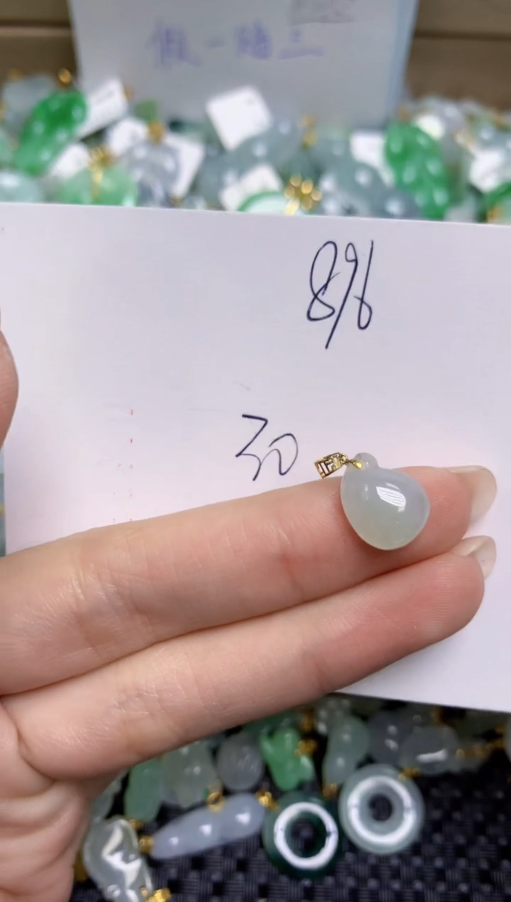 【闪购商品】翡翠颈饰18K金镶嵌天然缅甸A货翡翠
