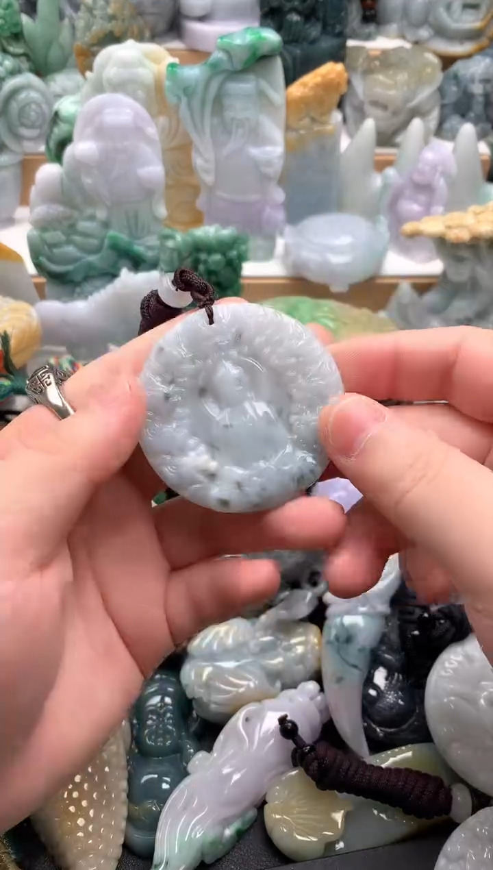 吊坠(不含链)未镶嵌翡翠1