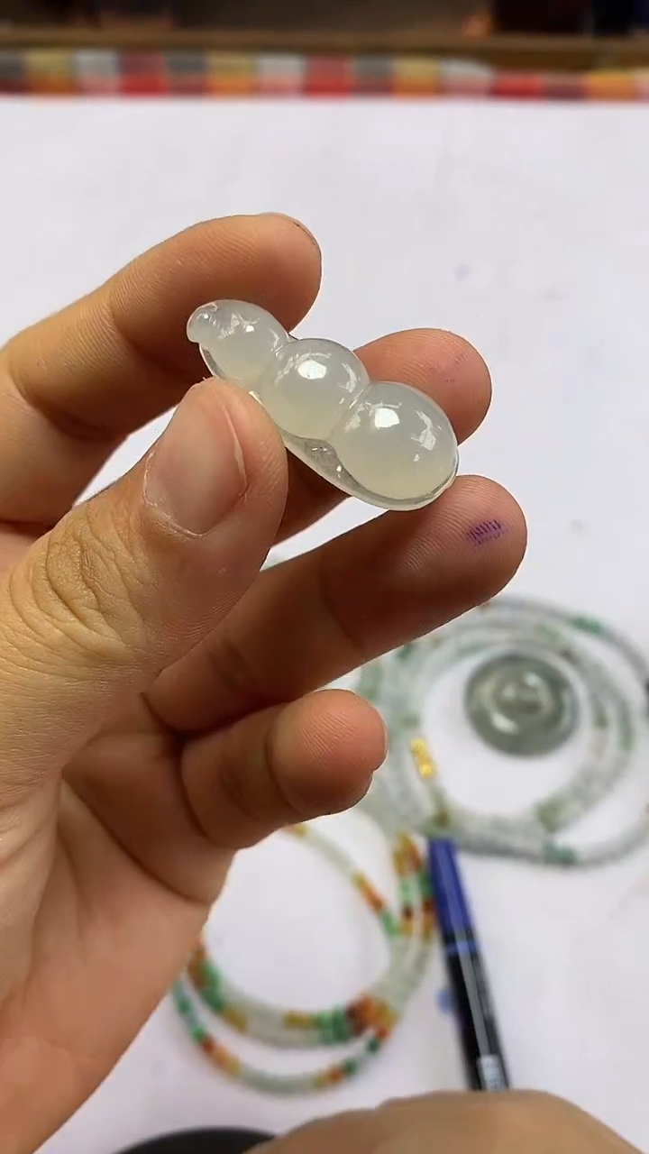 【闪购商品】定制翡翠未镶嵌冰豆子