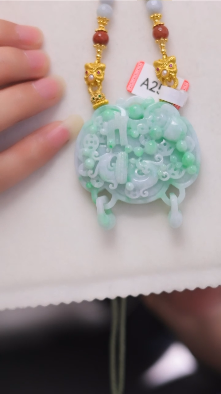 【闪购商品】翡翠颈饰未镶嵌24小时发货质保A货