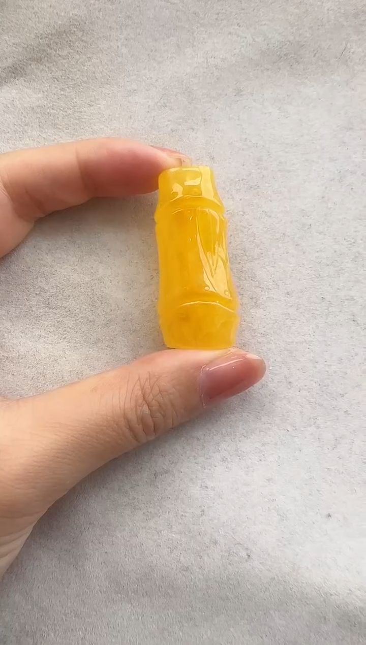 【闪购商品】琥珀裸石未镶嵌10208070-吊坠