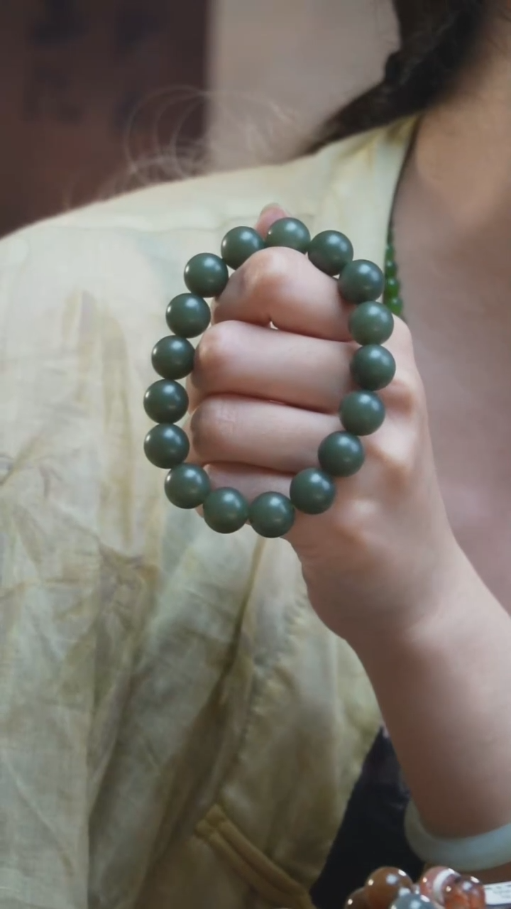 未镶嵌手串和田玉C13